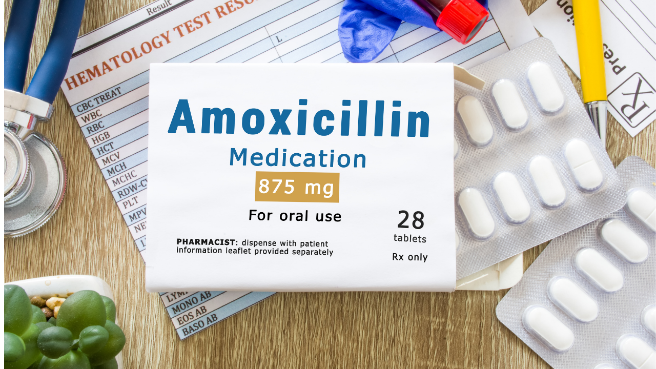 Amoxicillin in a pill packet