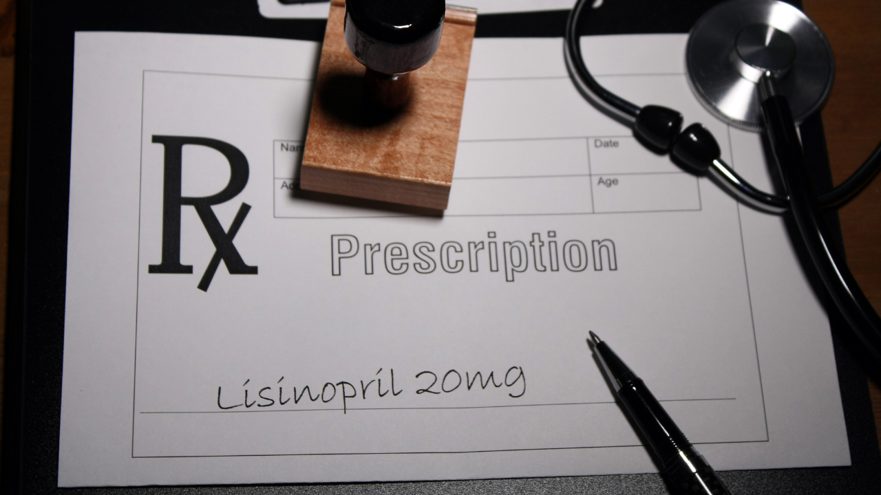 Prescription pad with words Lisinopril 20mg